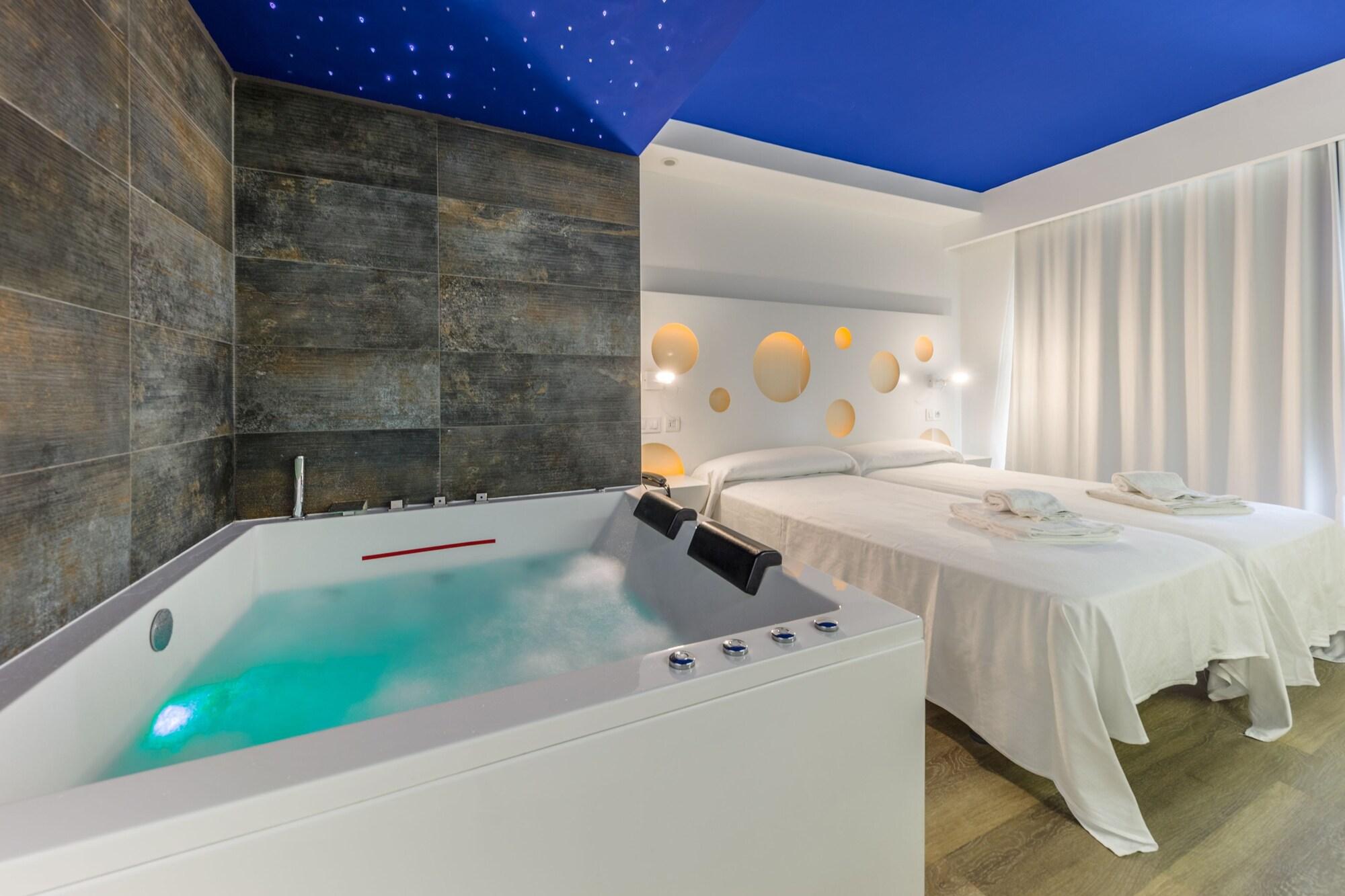 Triton 4*