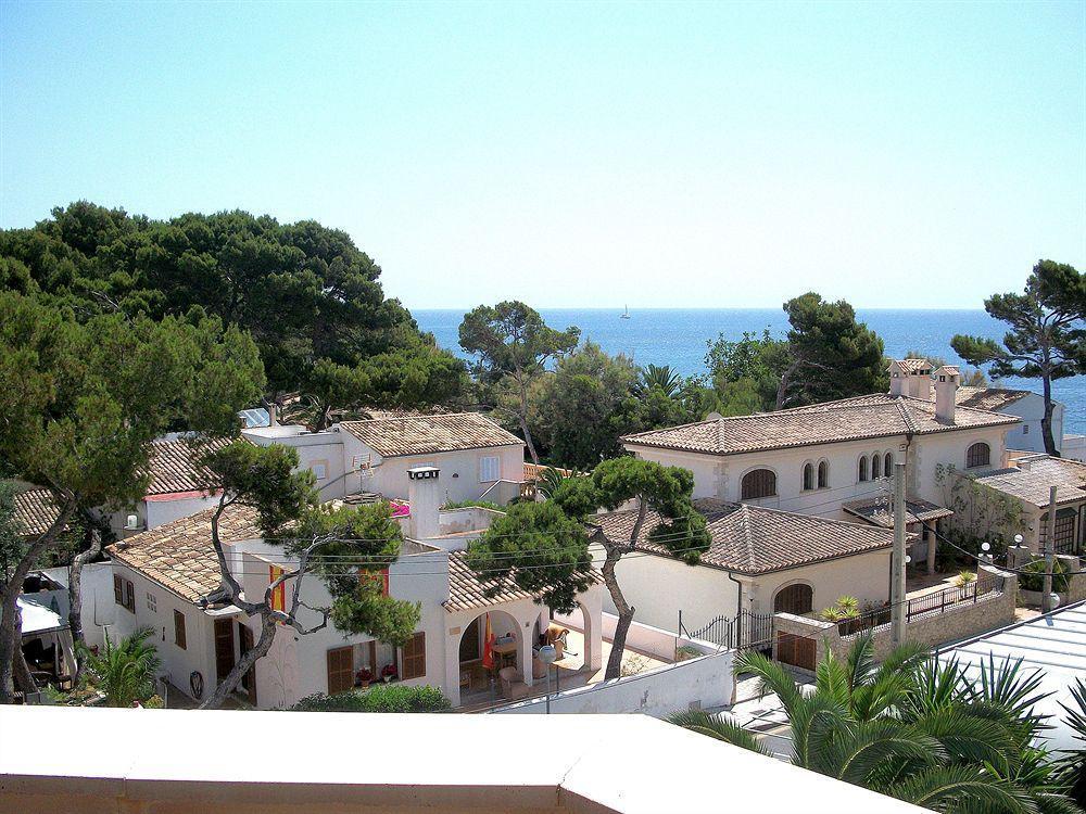 Triton Hotel 4*
