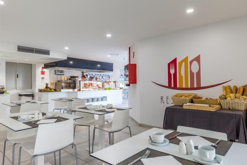 Triton Hotel 4*